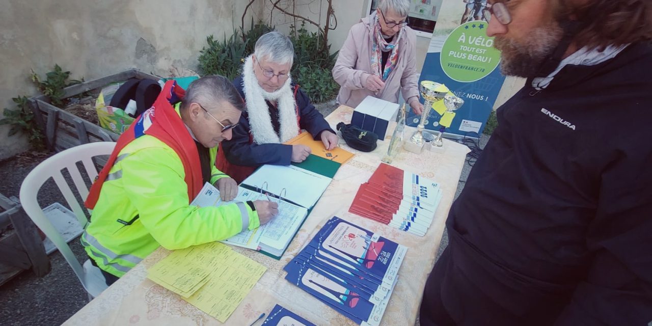 FLECHA VELOCCIO 2023